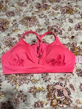 Wireless Lace-Back Bralette in Bright Pink